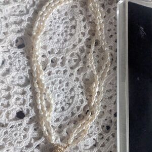 Elegant Freshwater Pearl Necklace